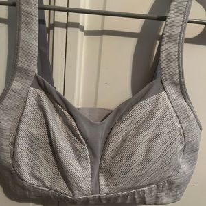 Lululemon adjustable sports bra 36 D gray and white striped.